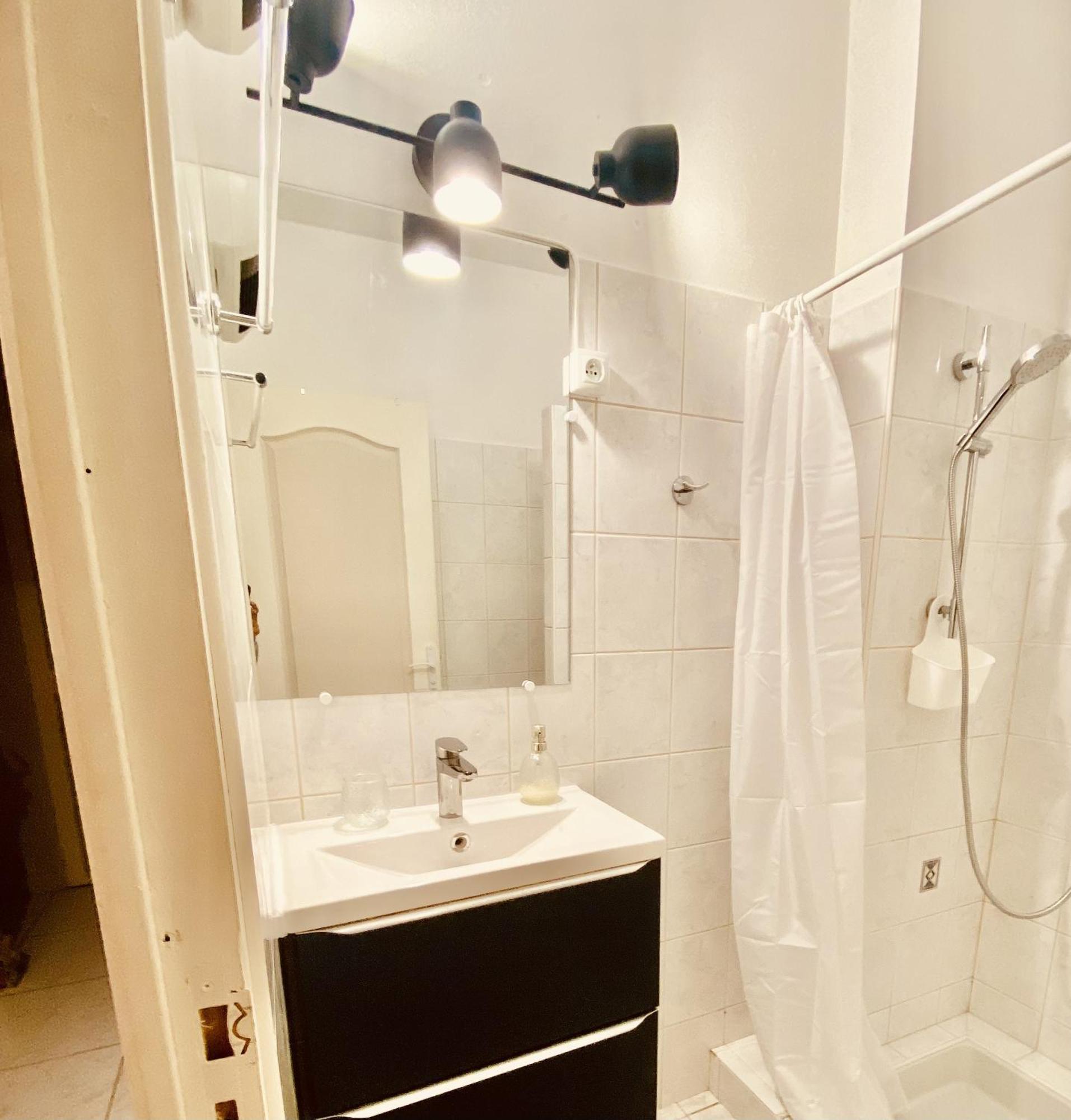 Appartement Belle-Vue Beaucaire  Exteriör bild